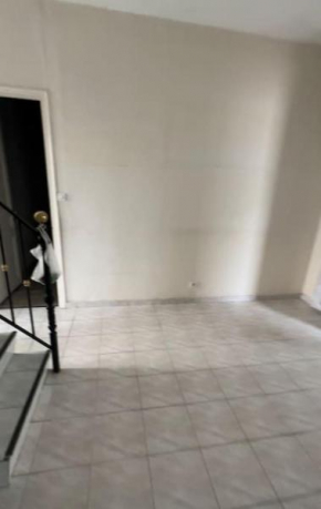 Maison entière équipée 220m2